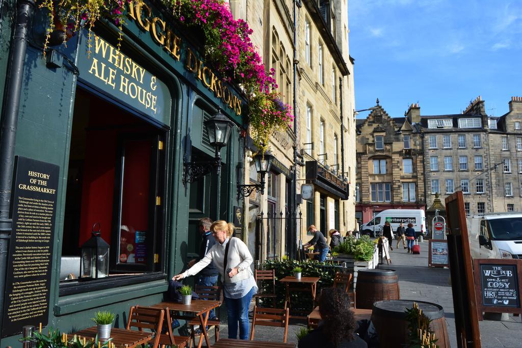 Royal Mile Elegance - Space & Luxury Apartment Edinburgh Exterior photo